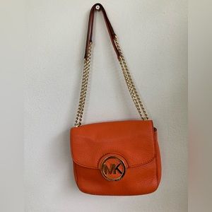 Michael Kors chain /leather strap purse
